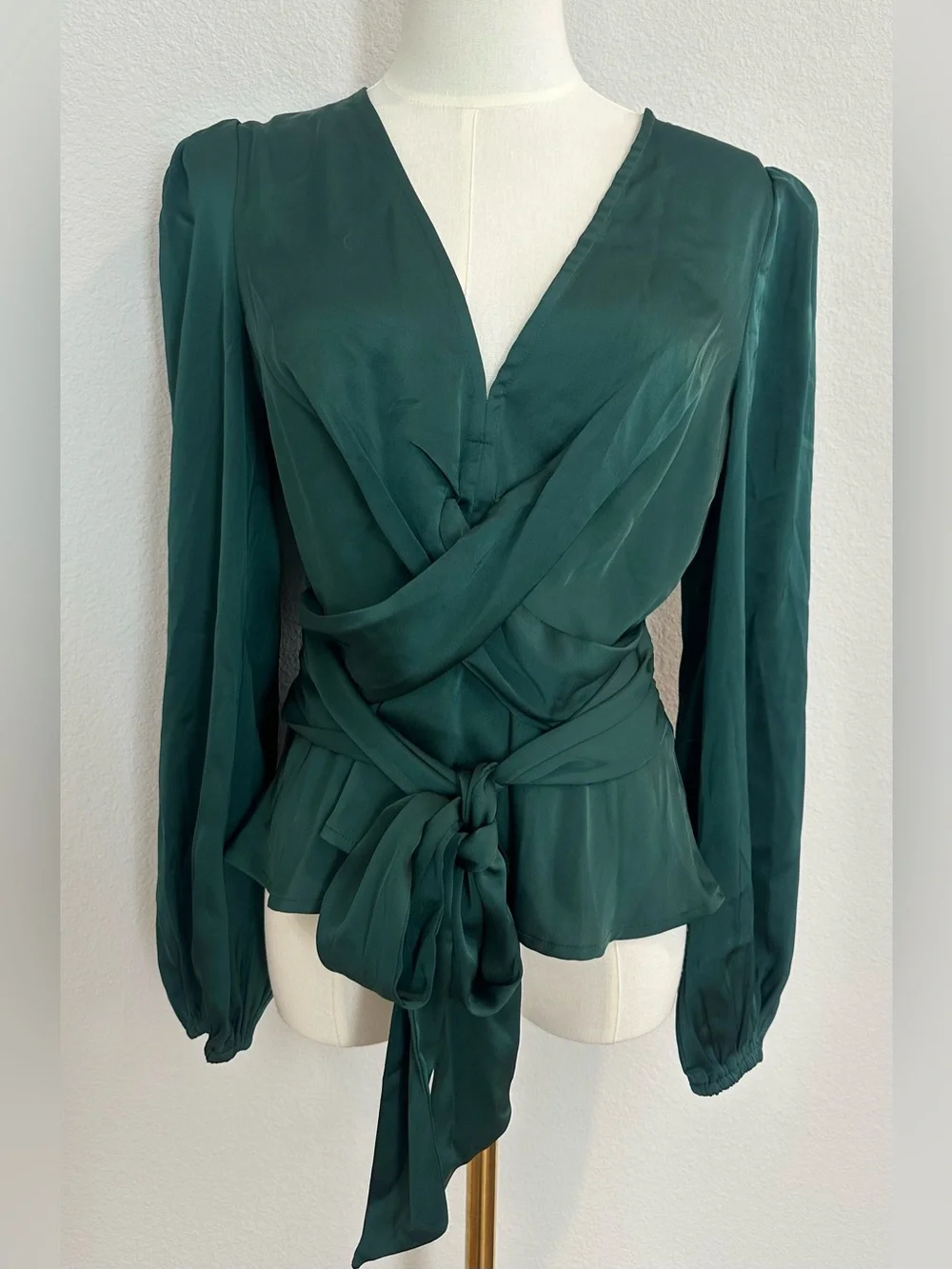 NWT ASTR The Label Forest Green Faux Wrap Satin Blouse Medium Puff Sleeve